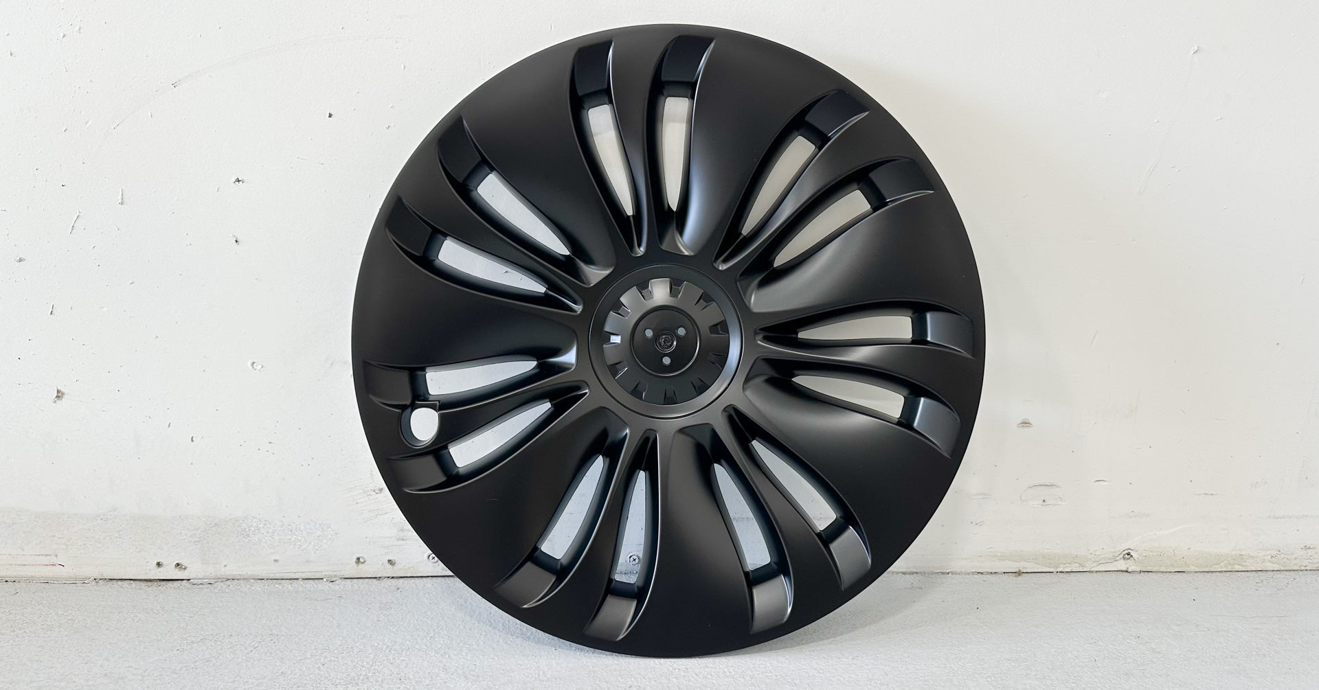 Tesla Model Y Turbine Style Wheel Cover Set