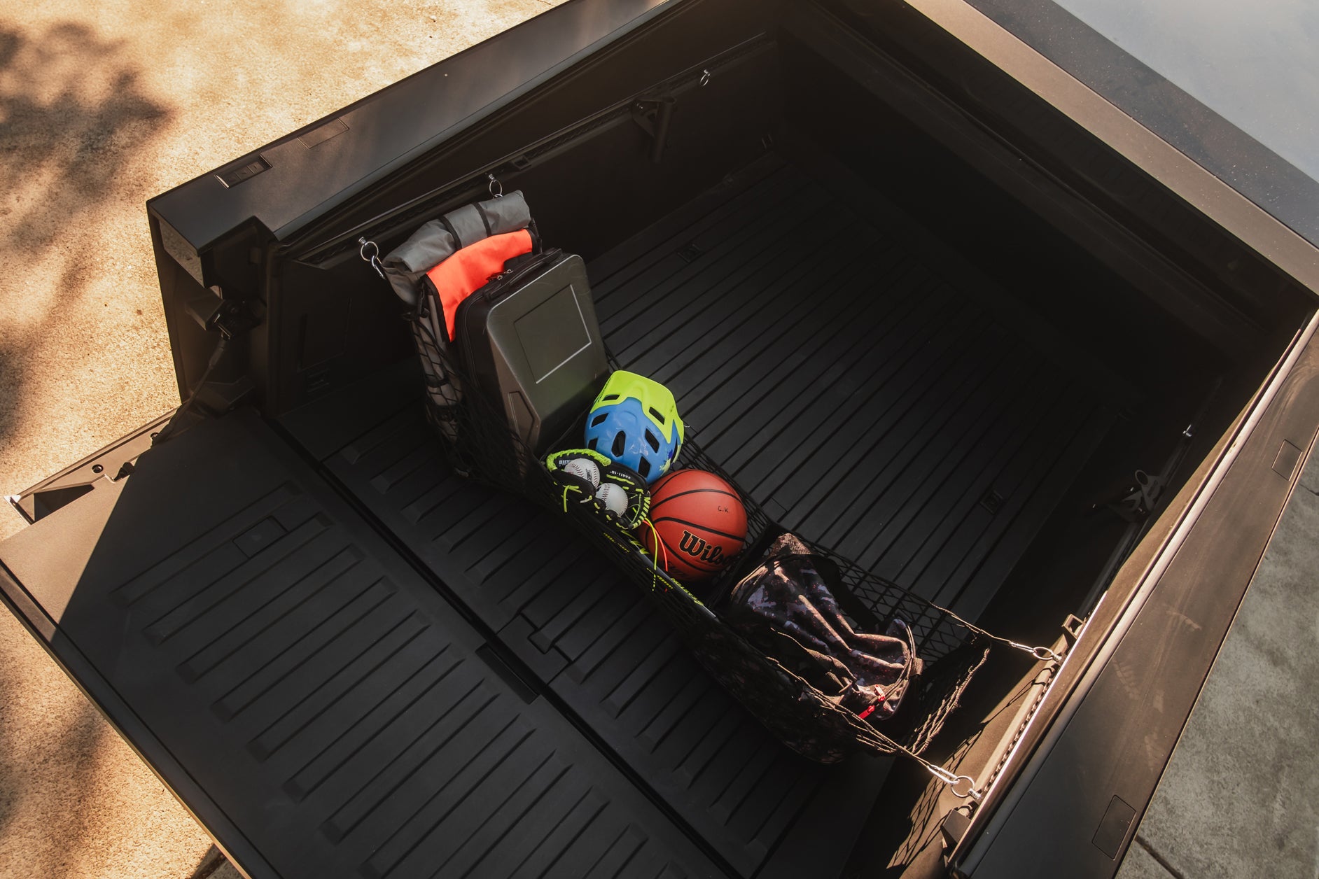 Tesla Cybertruck Trunk Bed Cargo Organizer Net