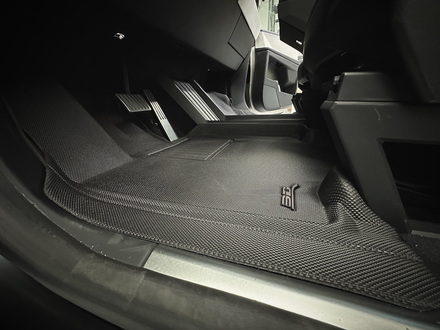 Tesla Cybertruck Ultra-Premium Floor Mats and Liners by 3D MAXpider