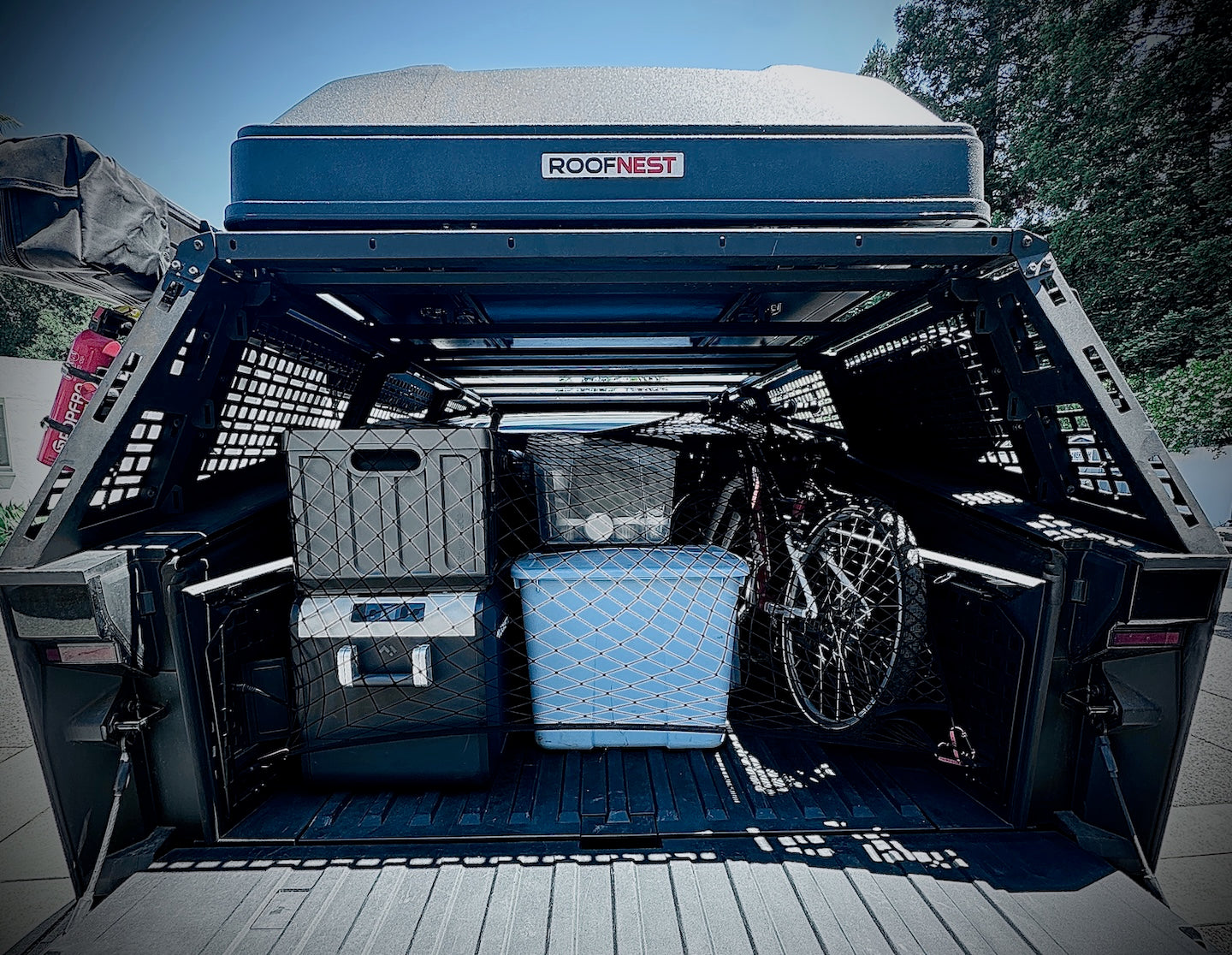 Tesla Cybertruck Cargo Net