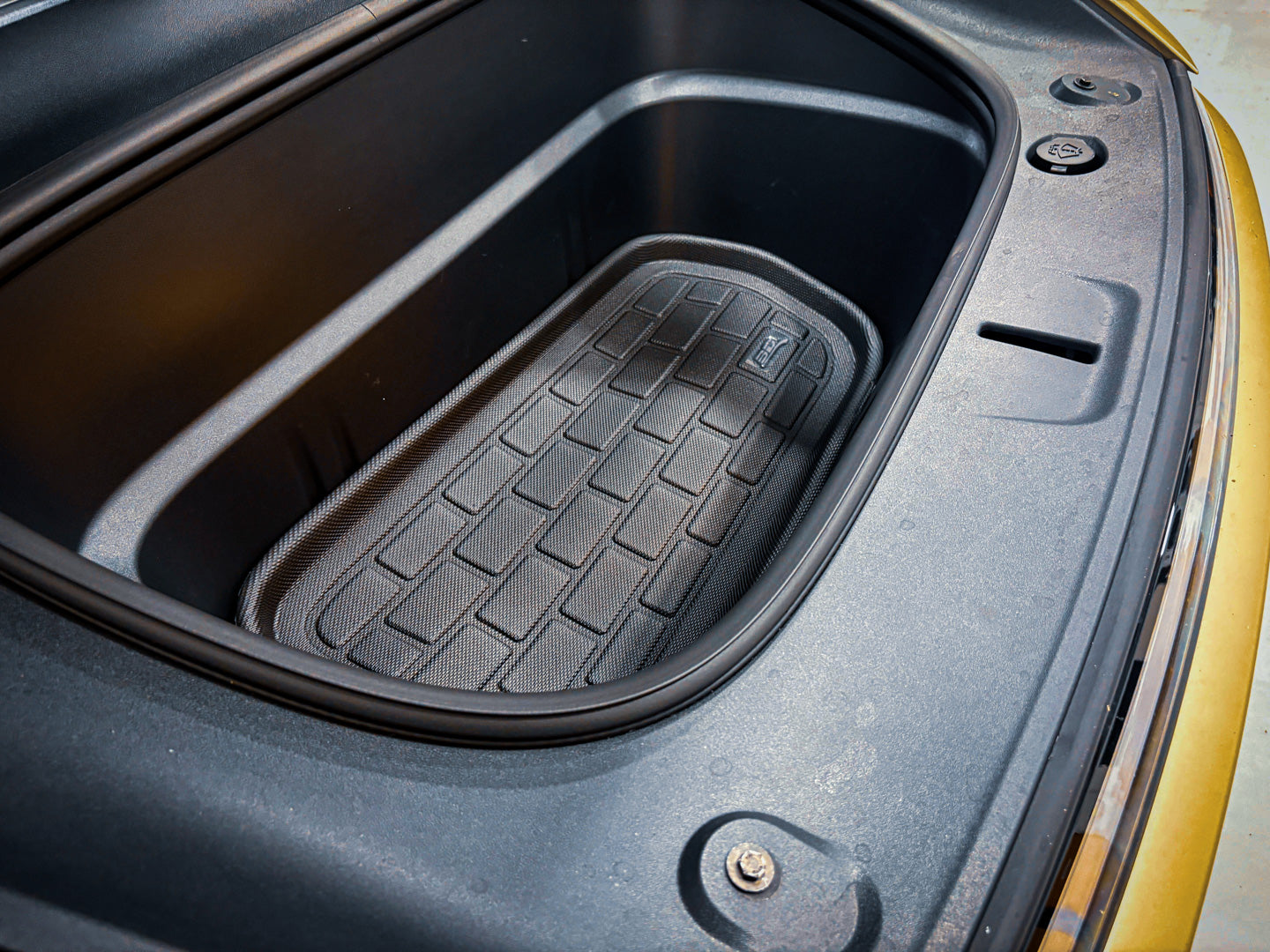 Tesla Model Y All-Weather 3D MAXpider Floor Mats and Liners