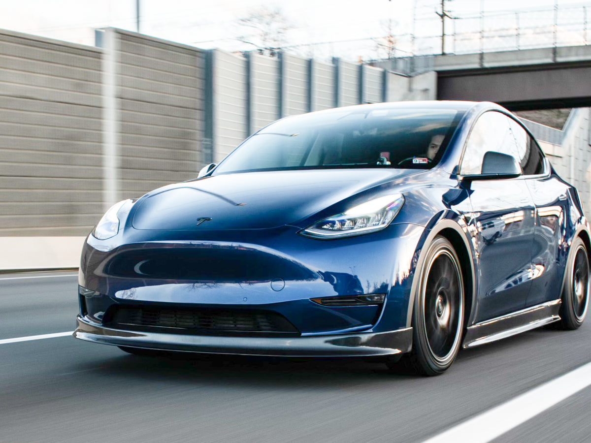 Tesla Model Y Carbon Fiber Side Skirts