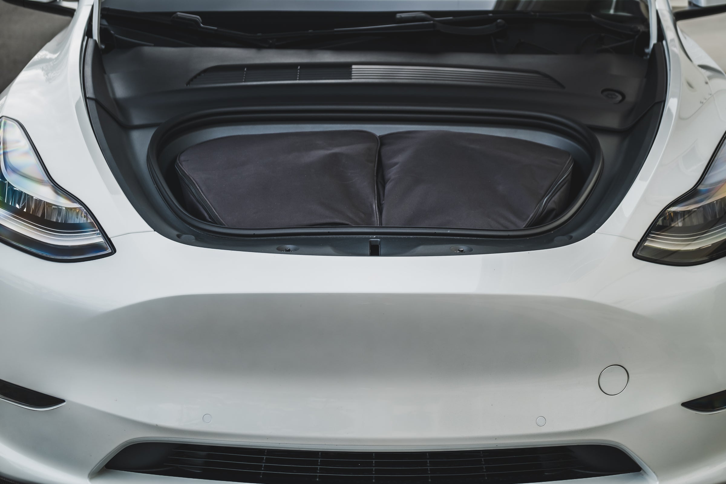 Tesla Model Y Custom-Fit Frunk Luggage Bag Set (Set of 2 for Front Trunk)