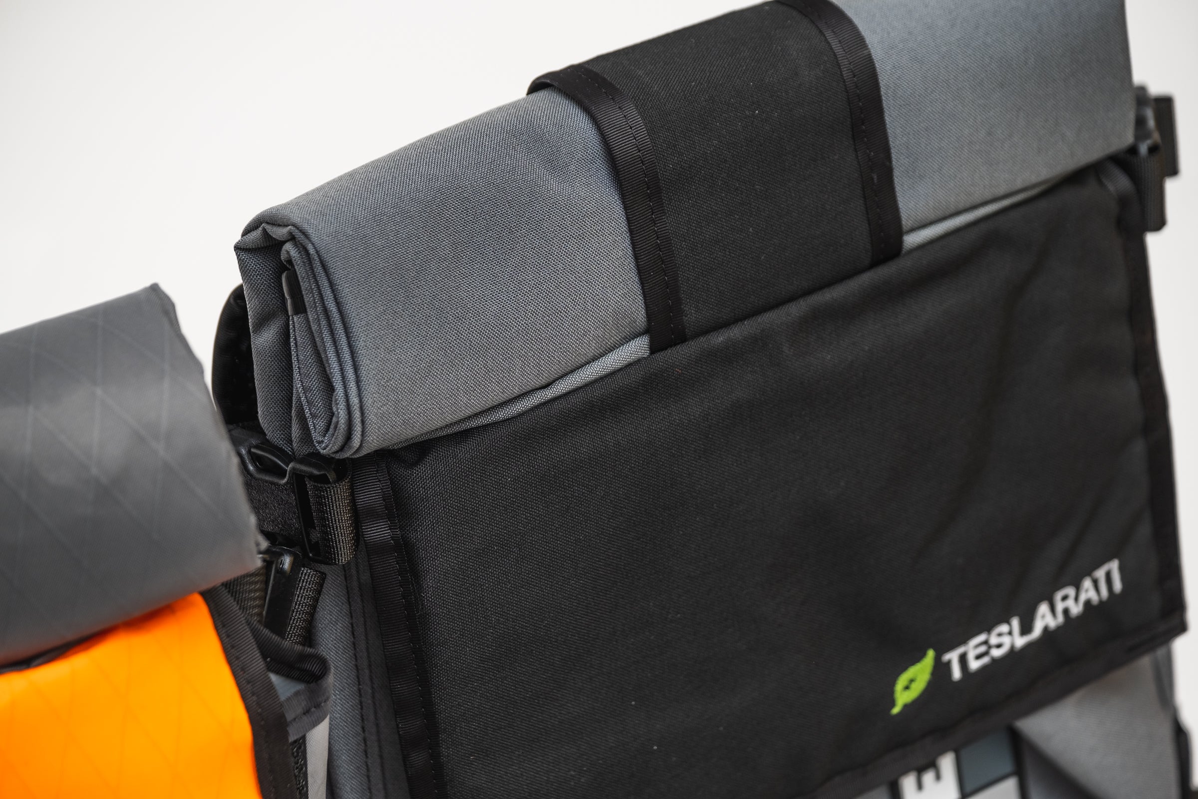 TESLARATI Team Bag (LIMITED EDITION)