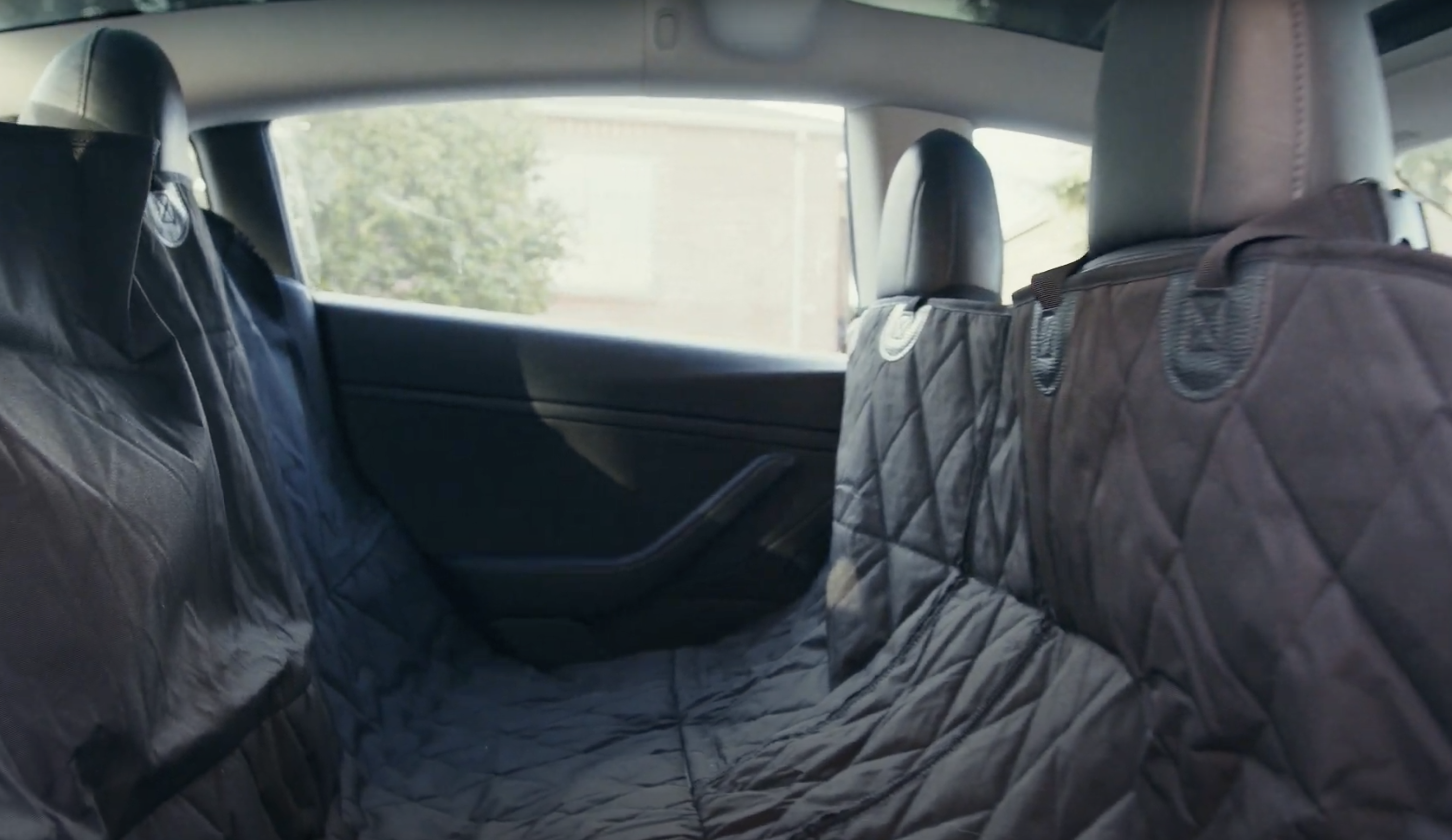 Premium Rear Seat Pet Cover for Tesla Model 3/Y and Model S/X
