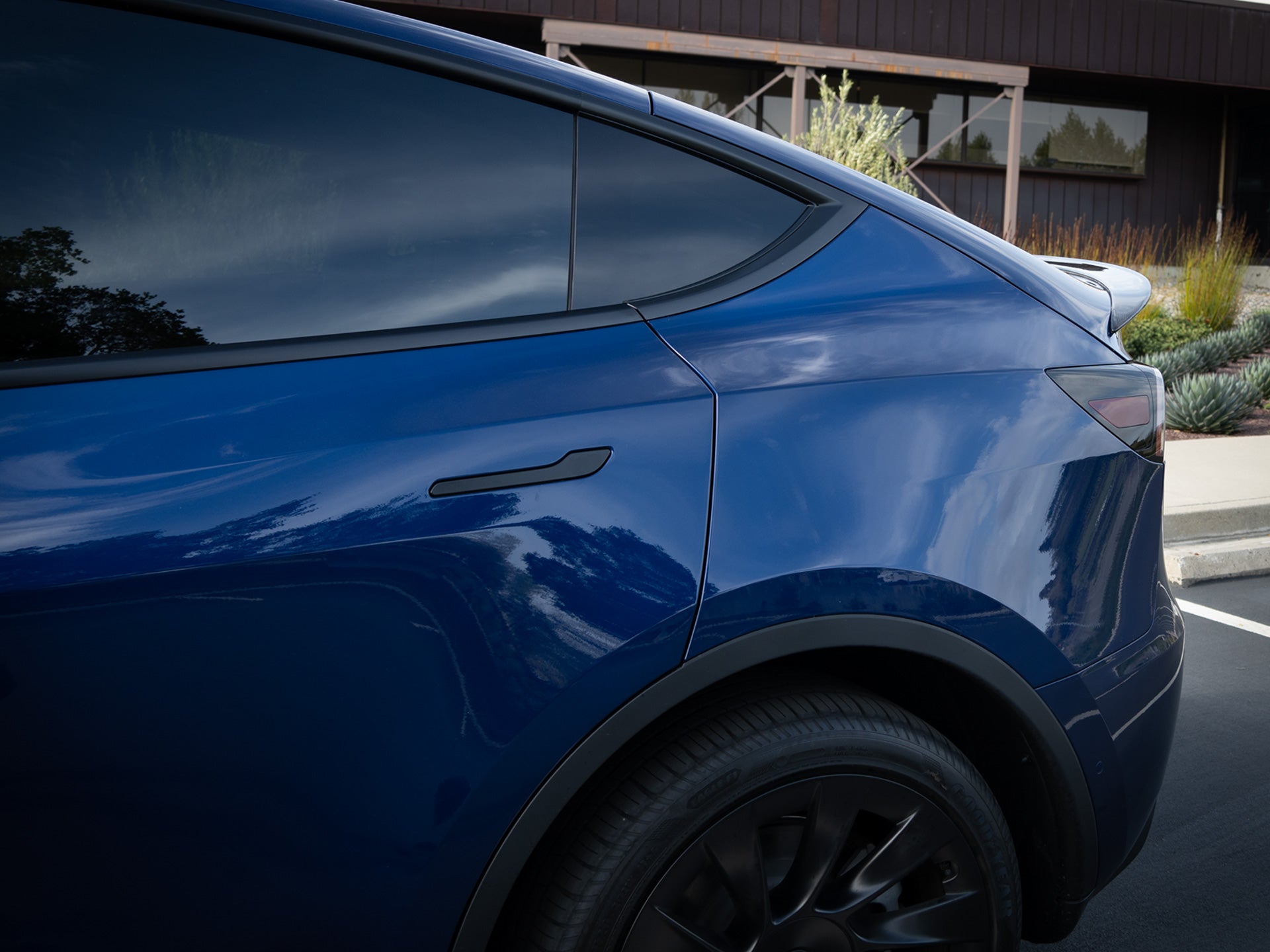 Tesla Model Y Carbon Fiber Performance Rear Spoiler