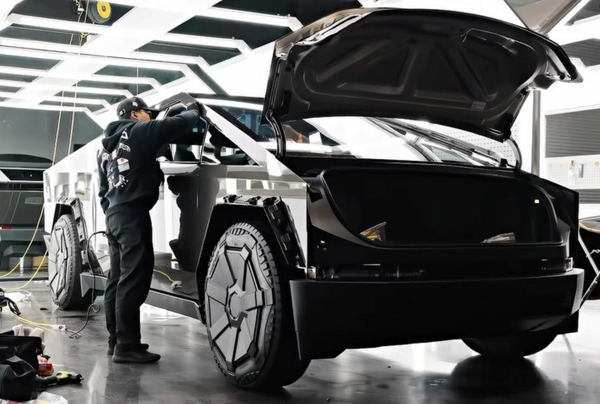 5 Cool Tesla Cybertruck Wraps That Explore Your Dark Side