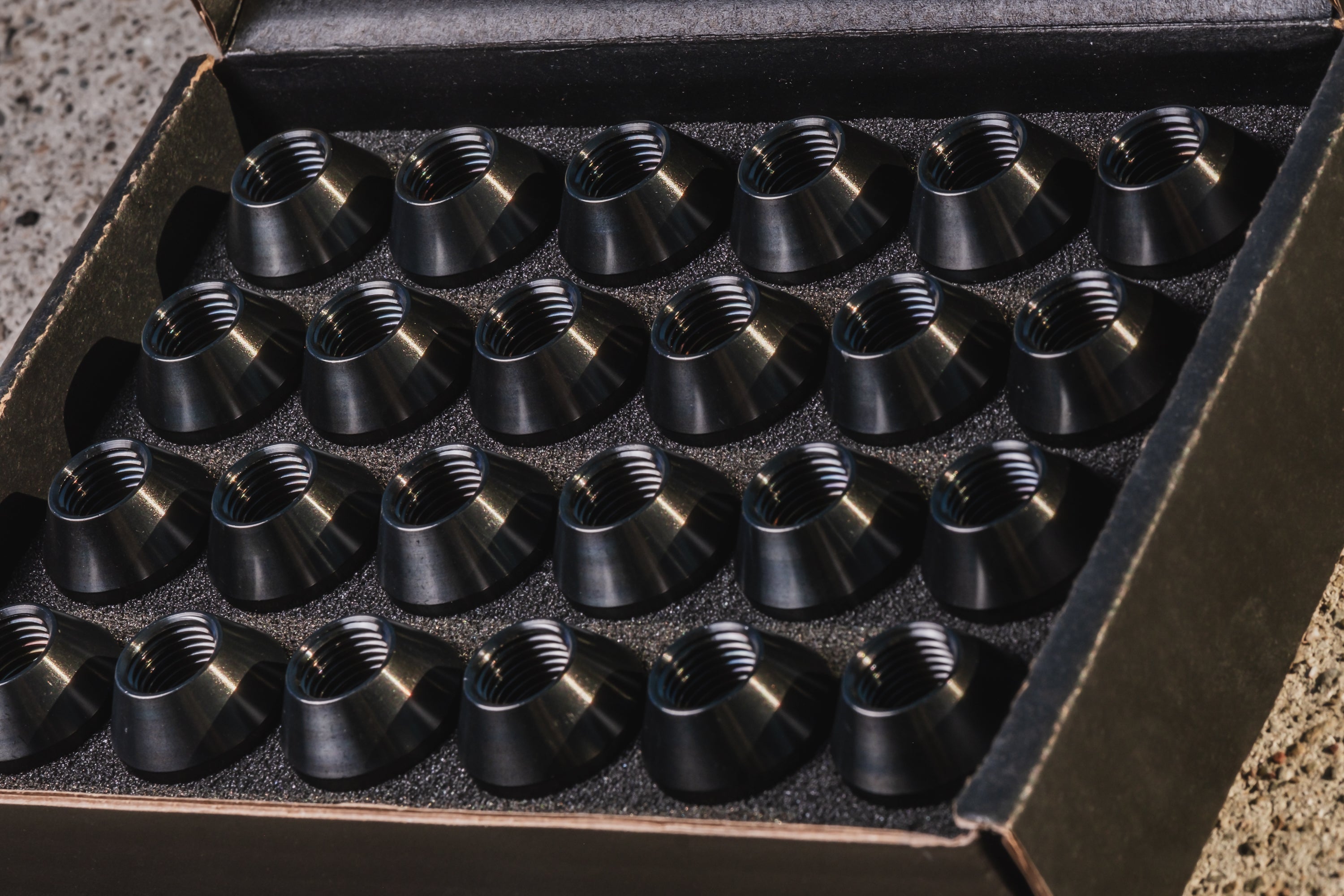 Tesla Cybertruck Titanium Lug Nuts (Grade 5 Ti-6Al-4V)