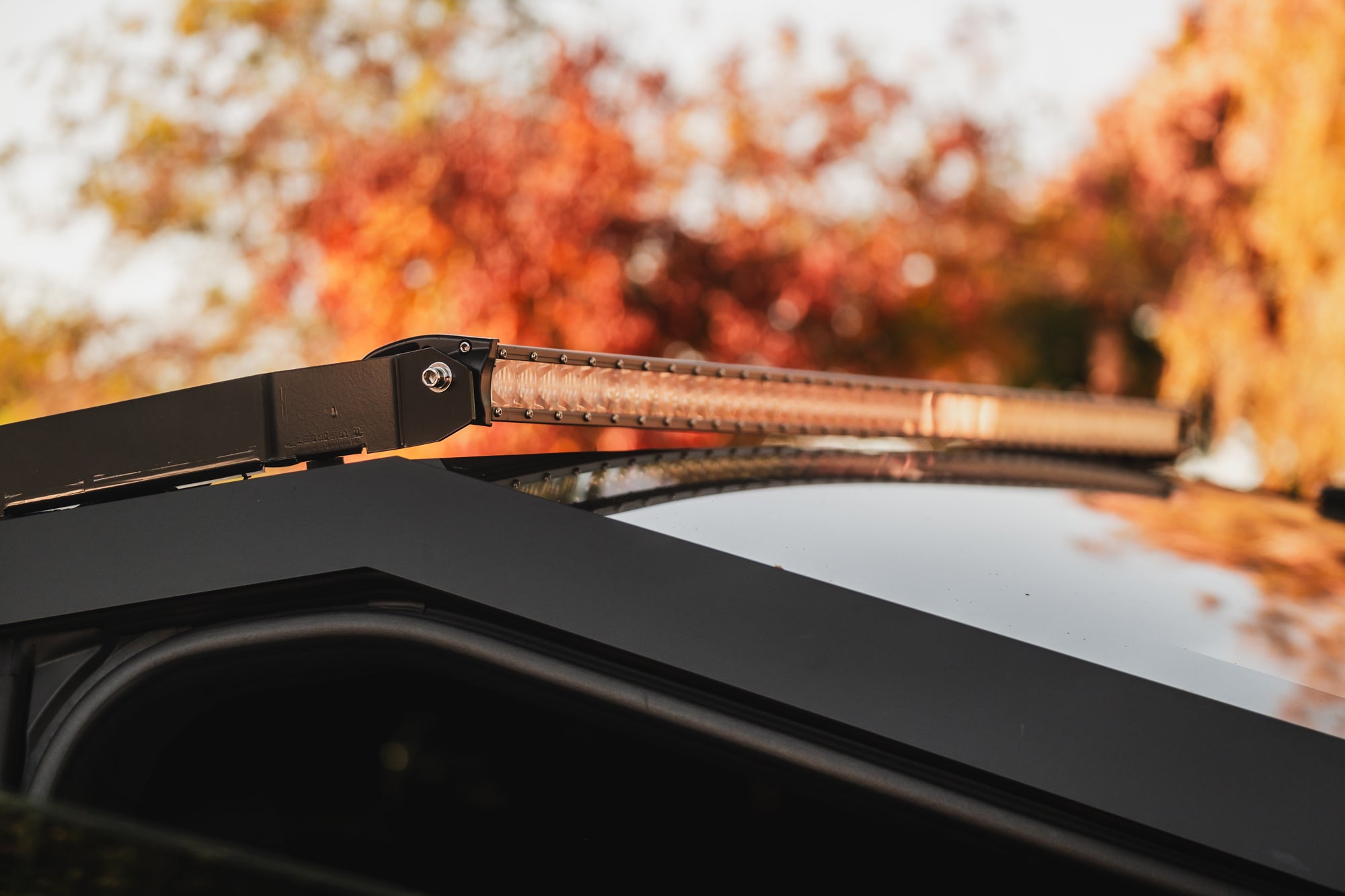 Tesla Cybertruck Roof LED Lightbar (Off-road)