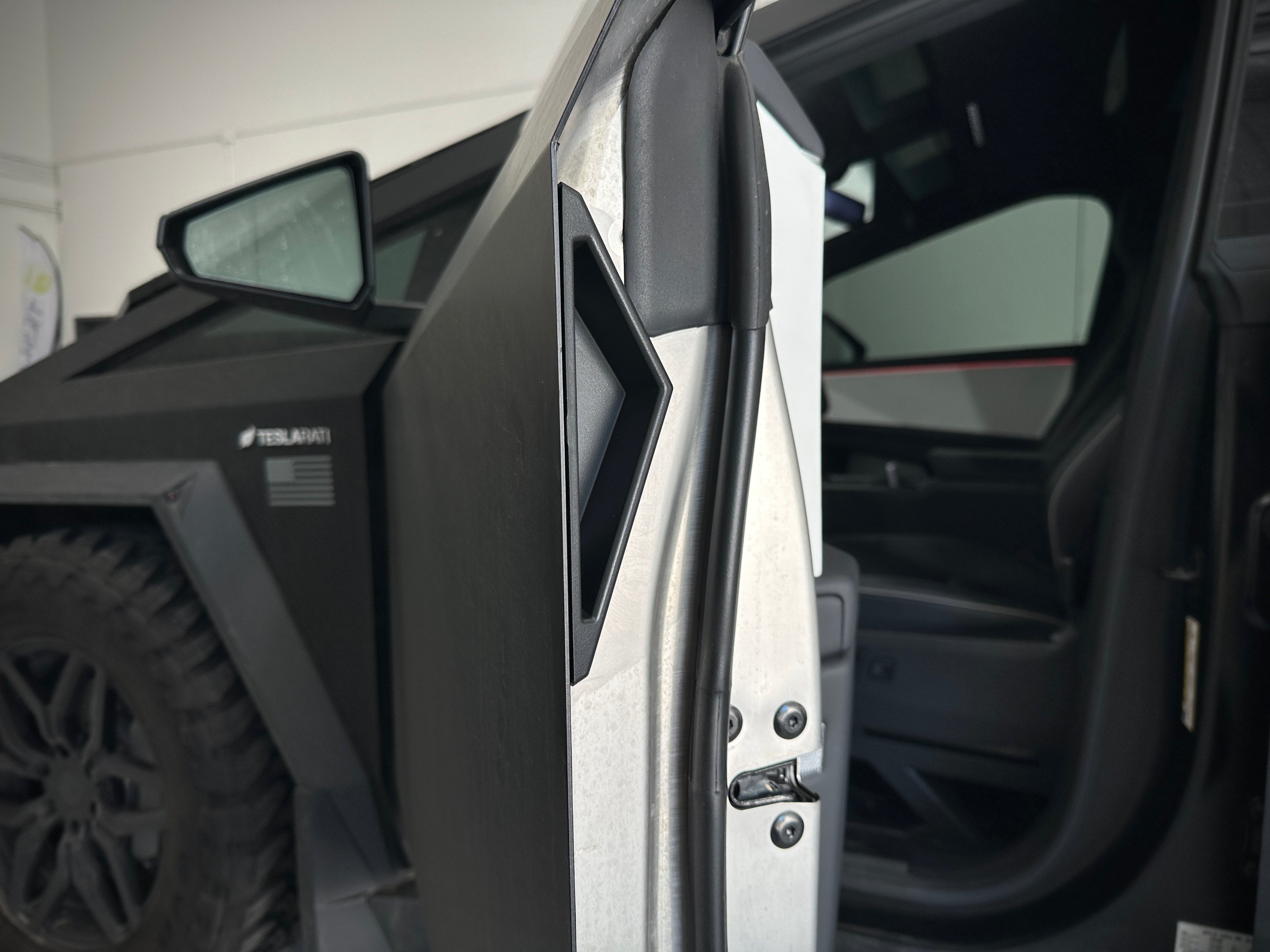 Tesla Cybertruck Door Handles Anti-Fingerprint (Full Set)