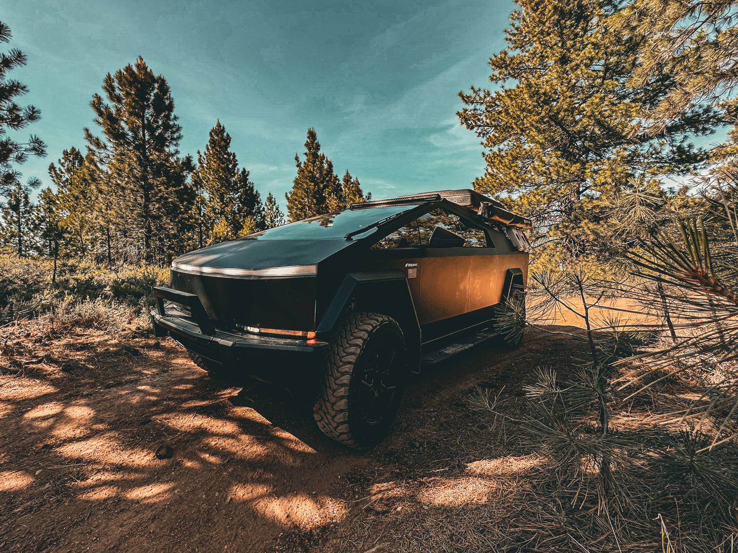 Tesla Cybertruck Heavy Duty Push/Bull Bar Front Bumper