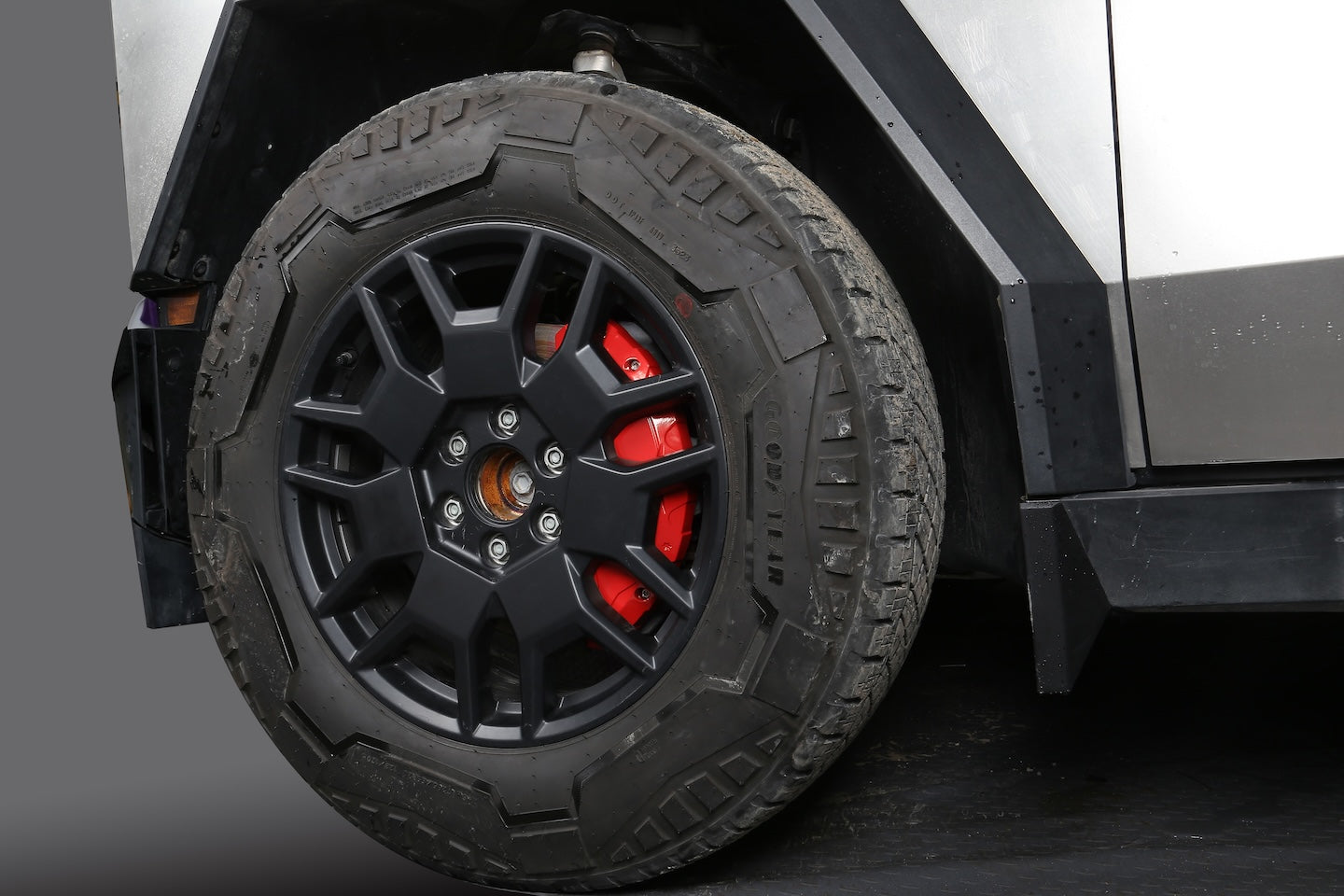 Tesla Cybertruck "Big Brake" Performance Caliper Covers (Red, Yellow)