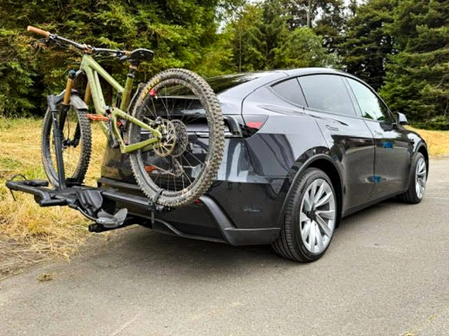 Tesla Model Y Tow Hitch (Invisible EcoHitch Design)