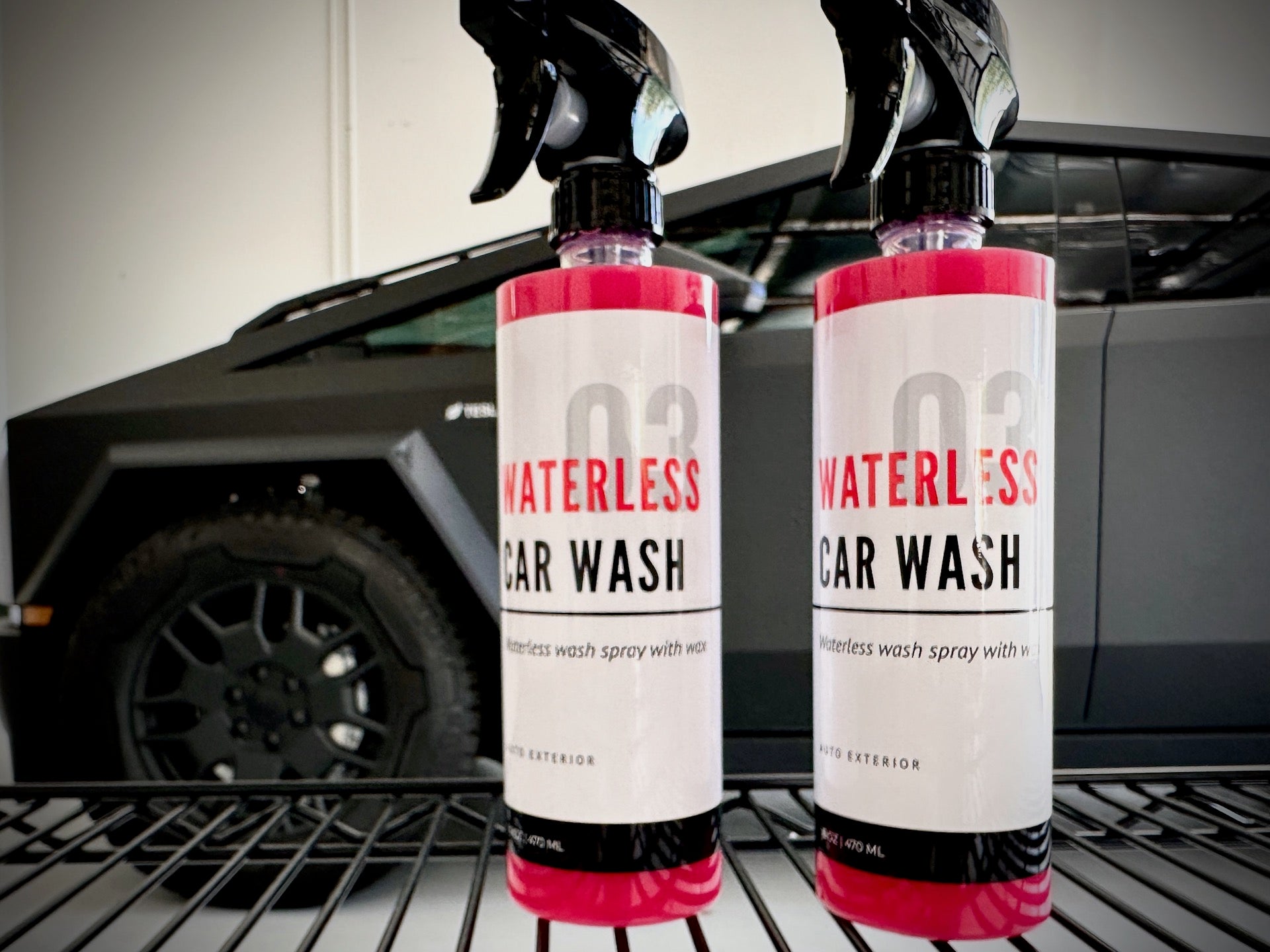 Waterless Carwash with Wax for Tesla
