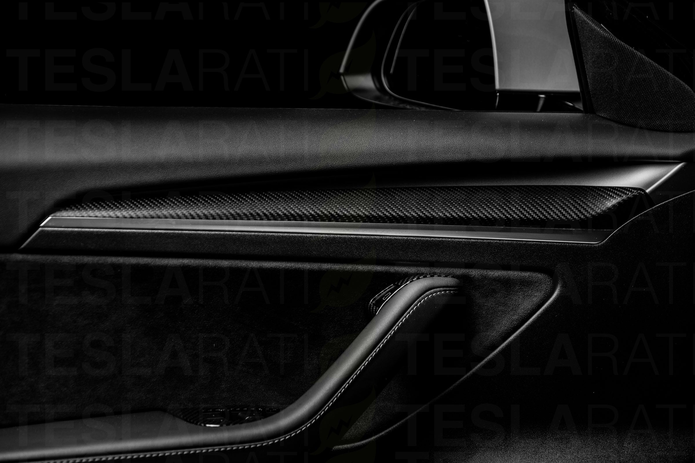 Tesla Model 3 & Y Genuine Carbon Fiber Door Panel Trim (Gen 2.0 "refresh" doors)