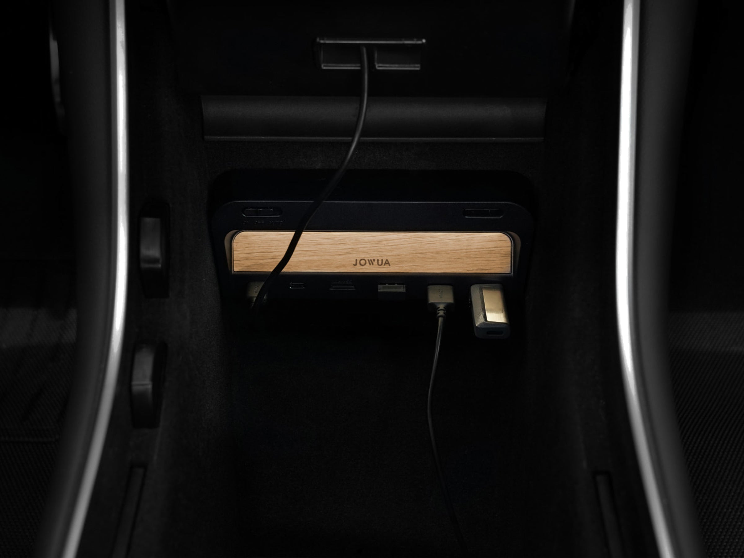 Final Sale - Tesla Model 3 USB Hub w/ LED and Micro SD slot for Sentry Mode (USB-C and USB-A)