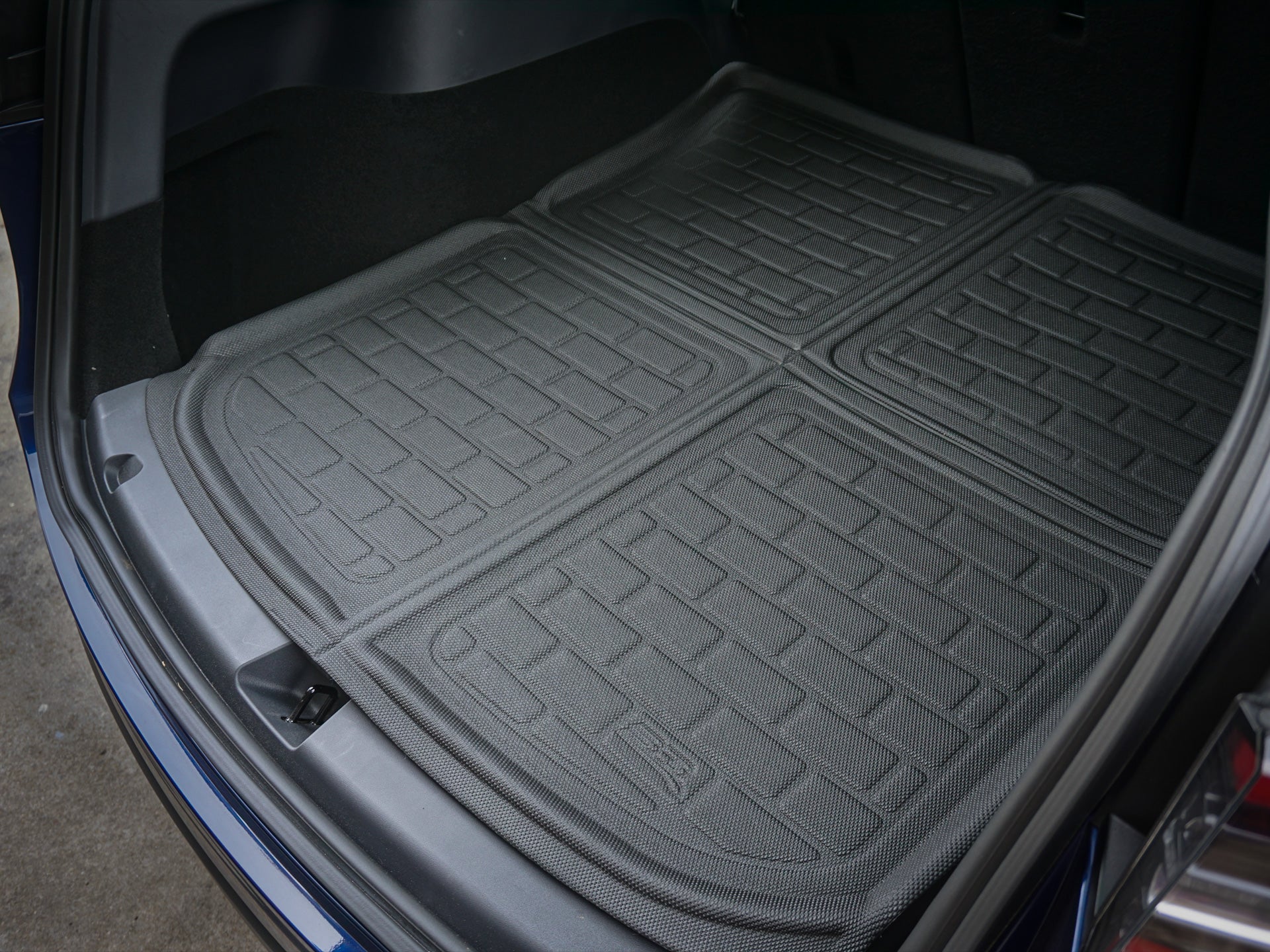 Tesla Model Y 3D MAXpider Kagu Floor Liners